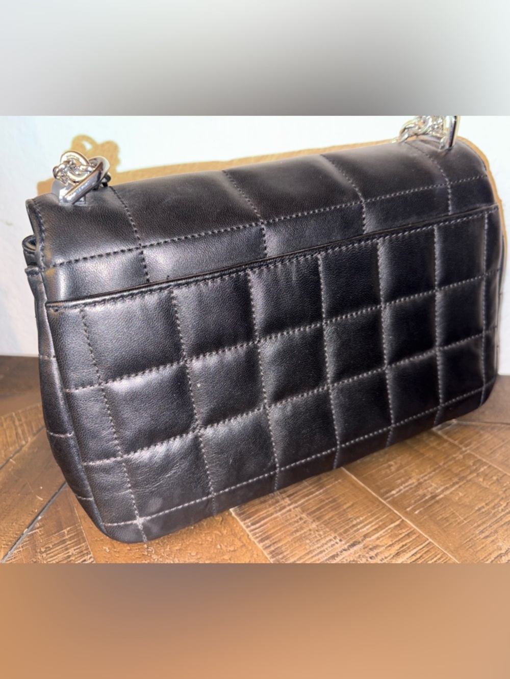 Michael Kors Black Quilted Shoulder Bag with Silver Chain - Picture 5 of 8